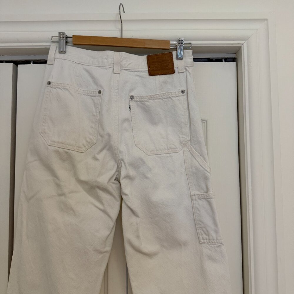 Levi’s White Straight Leg Jeans – High Waist Utility Style - Picture 4 of 6